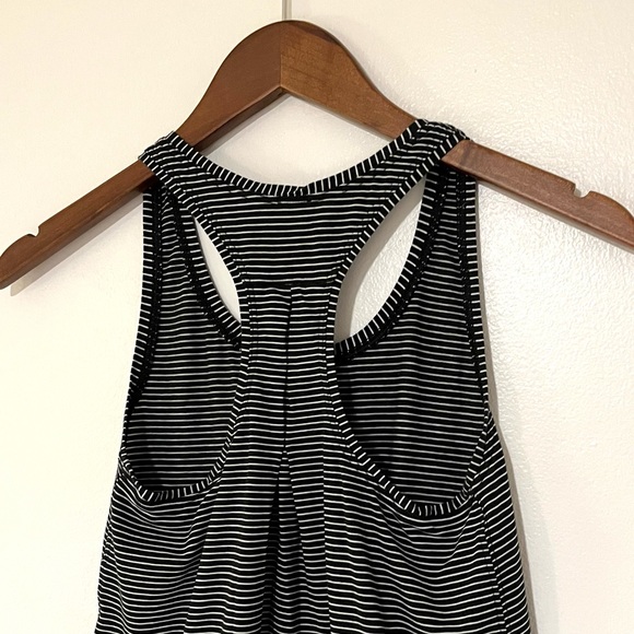 Lululemon Love Tank *Pleated in Modern Stripe Heathered Black White - Picture 9 of 9